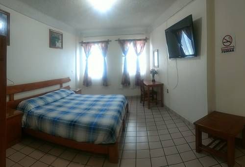 Hotel Monarca