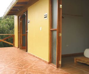 Tun Tun Secret Mountain Houses Yucay Peru