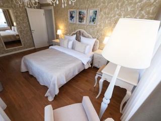 Premium Apartment