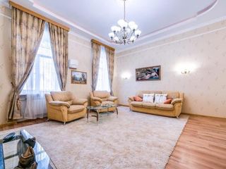 Park Lane Inn Apartment Moyka