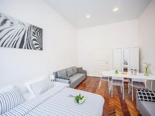 Quick Stay 3BR Apartment