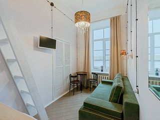 Апартаменты «Макаров» с видом на Неву, центр