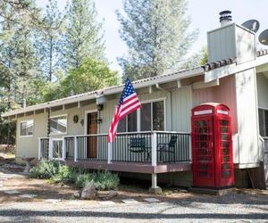 Lovely Mountain Lake Chalet by Yosemite: Equipped! Groveland United States