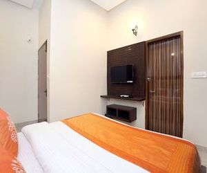 OYO 10330 Hotel Golden Brooks Chandigarh India