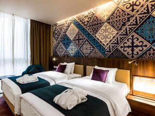 Отель Mercure Almaty City Center