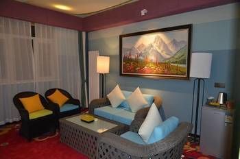 Hotel Photo 10