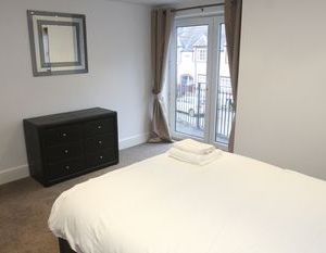 2 Bed Apt In Chorleywood. Near Station Watford United Kingdom