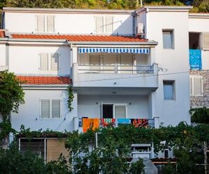 Apartments by the sea Stomorska (Solta) - 14960 Stomorska Croatia
