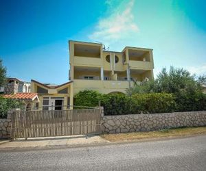 Apartments by the sea Stara Novalja (Pag) - 14883 Novaglia Croatia