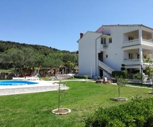 Family friendly apartments with a swimming pool Kampor (Rab) - 14897 Rab Croatia