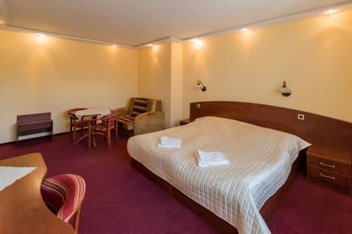 Hotel Photo 8