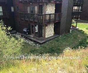 Peak 8 Cozy Escape - Walk to the Slopes! Breckenridge United States