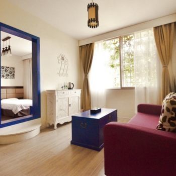 Hotel Photo 10