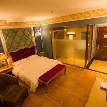Hotel Photo 14