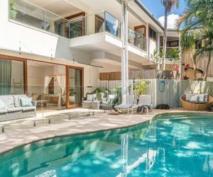 Beachcomber Blue Byron Bay Australia