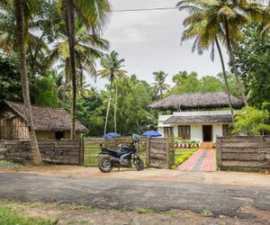 Beach House- Waves and shores Mararikulam India