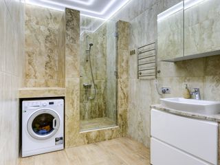Апартаменты в Центральный район — 195 кв. м., спальни: 2, собственных ванных: 2