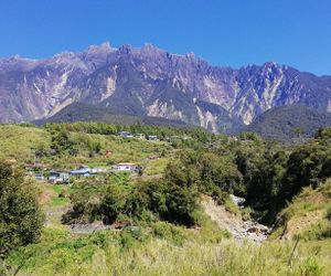 WIND VALLEY FARMSTAY (FAMILY ROOM) Kundasang Malaysia