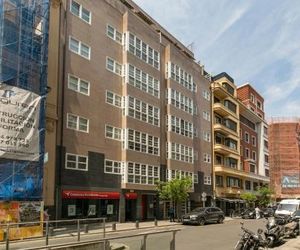 Heros by Forever Rentals Bilbao Spain