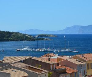 Spacieux T2 vue mer panoramique Le Brusc Six-Fours-les-Plages France