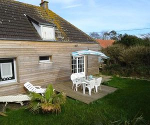 Countryside Cottage near the Sea in Cosqueville Fermanville France