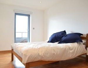 3 Bedroom Flat In East London Stratford United Kingdom