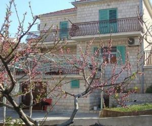 Apartments Dušan Supetar Croatia