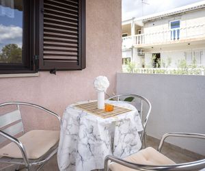 Apartments Zlata Stari Grad Croatia