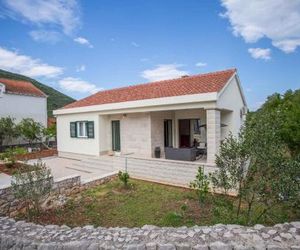 Holiday home near Walls of Ston in Mali Ston Stagno Croatia