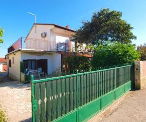 Apartments Luciano 1576 Liznjan Croatia