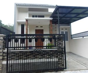 Homestay Elysian Batu Indonesia