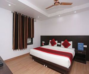 OYO 13026 Kanchan Residency Samalka India