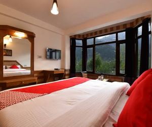FabHotel Whispering Wood Manali India