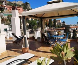 Il terrazzo di MarLu Taormina Italy