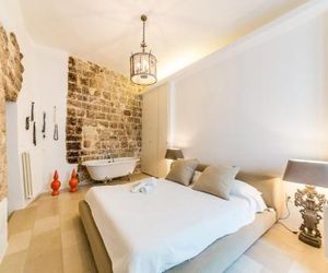 Itaca Home to Explorers Polignano a Mare Italy