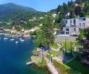 Luxury villa on the first line of Lake Como Faggeto Lario Italy