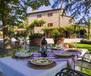 Spacious Apartment with Pool in Cortona Tuscany Cortona Italy