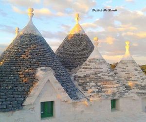 Trullo Le Tre Sorelle Cisternino Italy