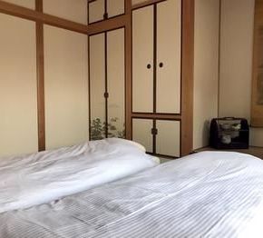 NearBy Hotel