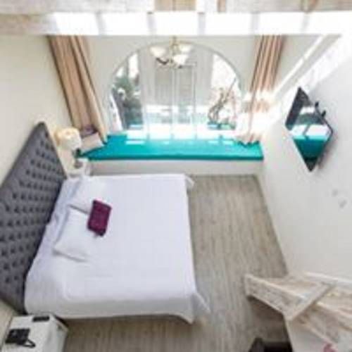Hotel Photo 11