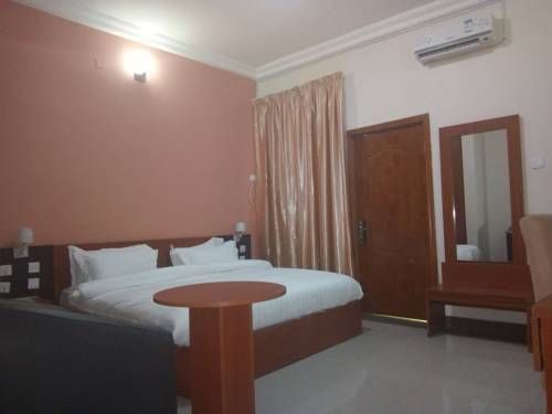 Hotel Photo 6