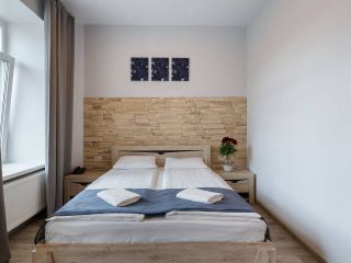 Номера на Невском 111