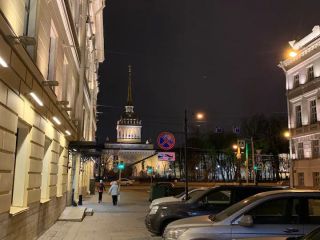 Город Зонтов на Гороховой. Однокомнатная квартира.