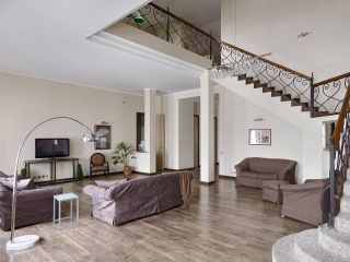 Apartment near Hermitage Palace Bridge view