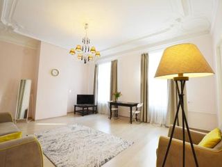 Apartments Millionnaya 11