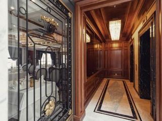 Царь Палас