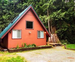 Cedarwood Grove - Two Bedroom Cabin With Hot Tub Baring United States