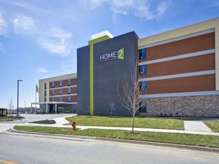 Hotel pic Home2 Suites by Hilton KCI Airport