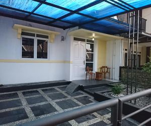 Villa Prana Estate Sukabumi Blok B5 No. 3 Sukabumi Indonesia