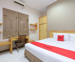 RedDoorz Plus near Simpang Lima Semarang Indonesia